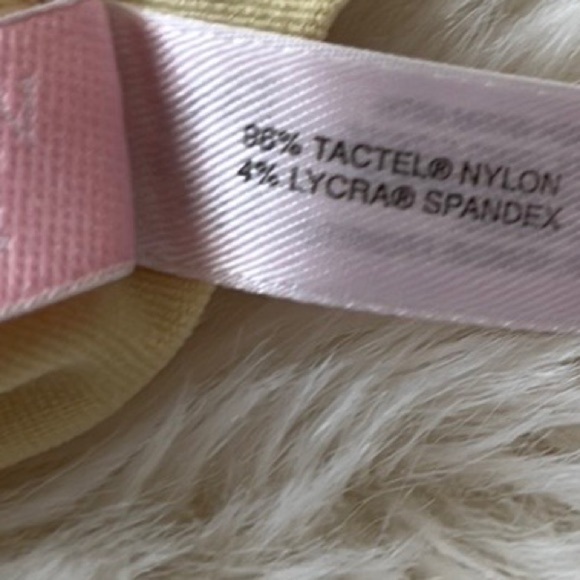 Vintage Y2K Cami Tank - Picture 5 of 5